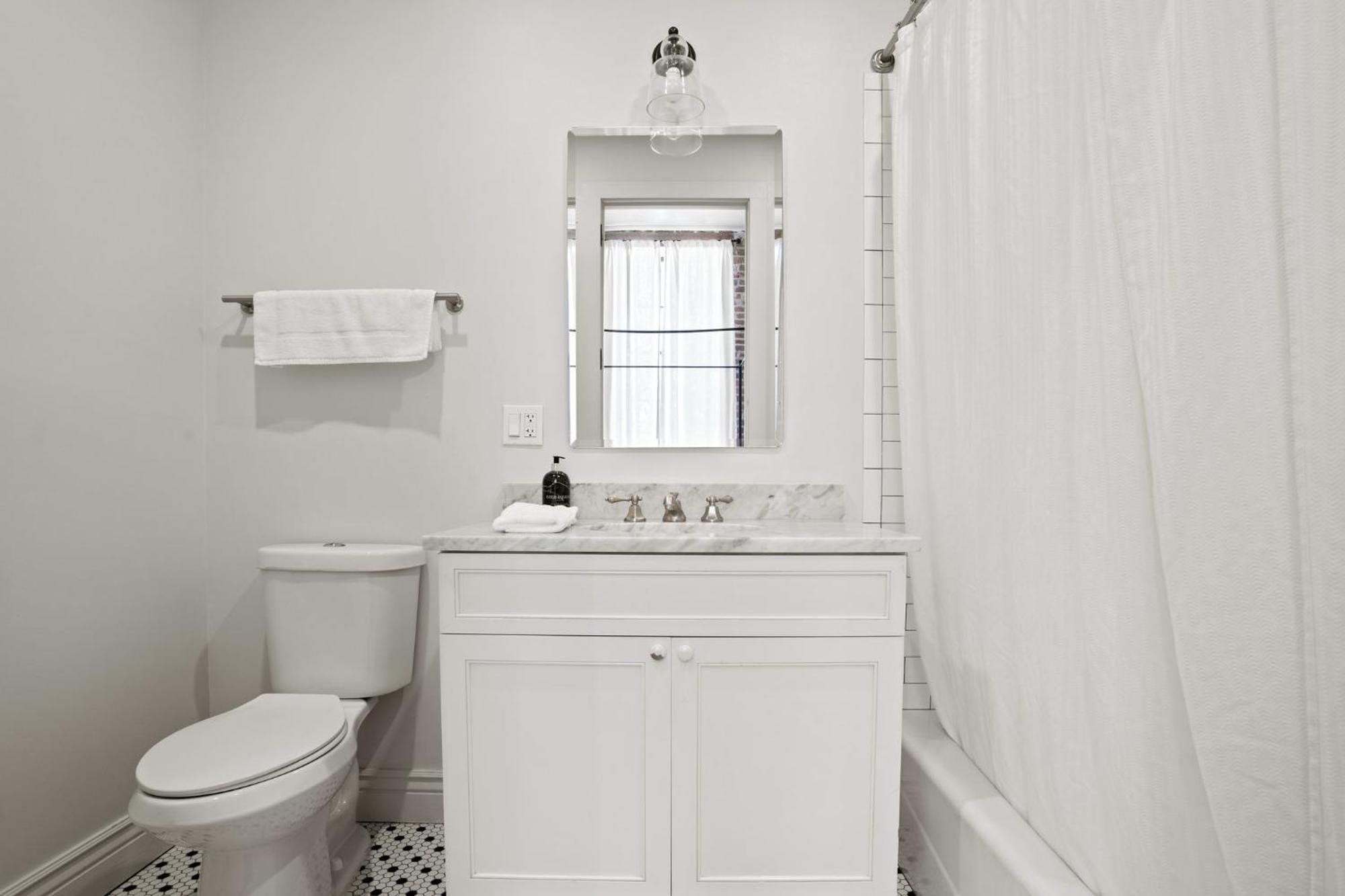 4Br Gem On Gravier Close To Dining & Souvenirs Hotel New Orleans Bagian luar foto